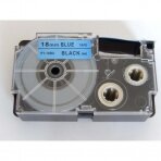 Juosta - kasetė lipdukų spausdintuvui Casio XR-18BU 18mm, juoda ant mėlynos